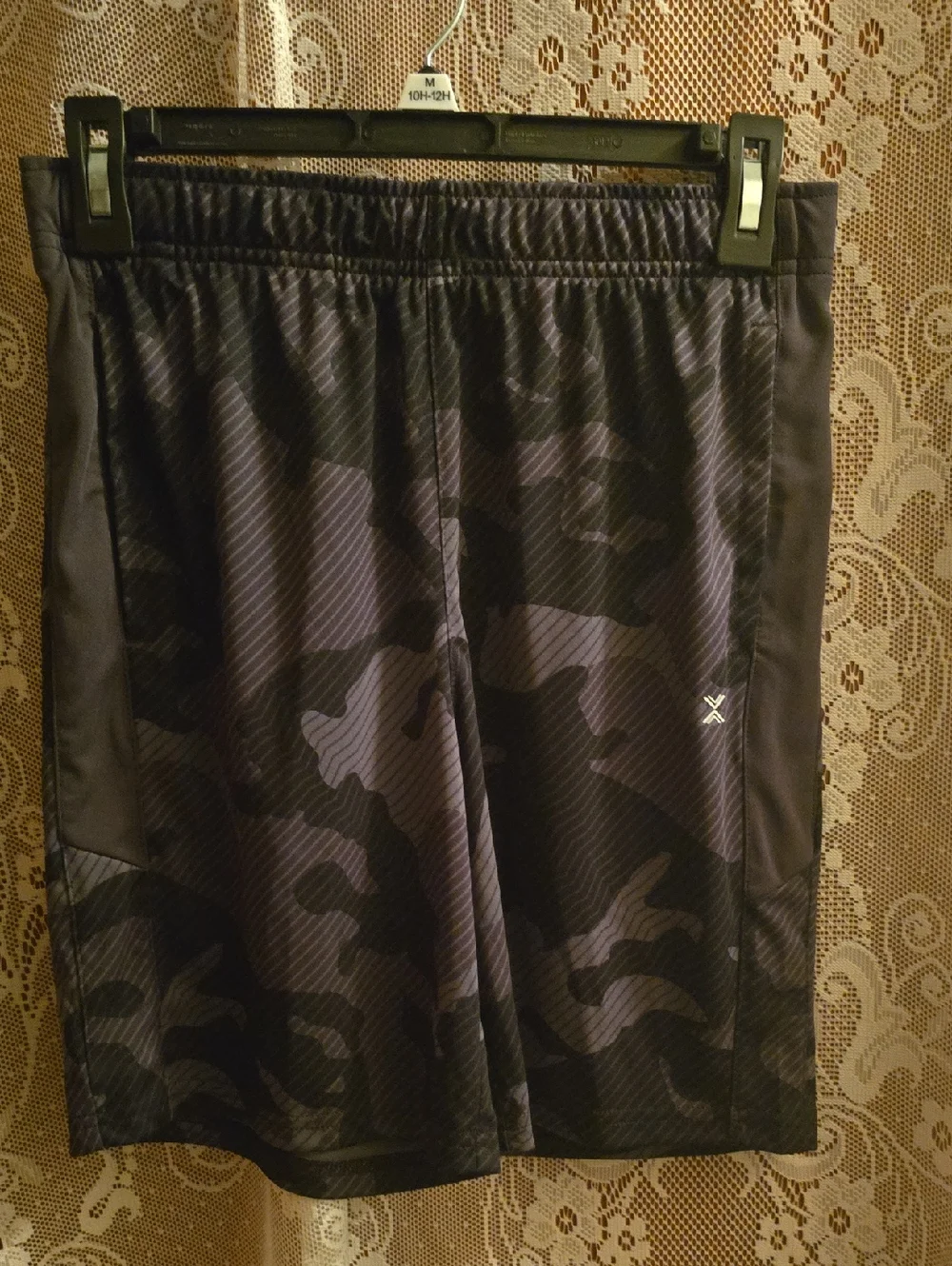 New Xersion Boys 10/12 Husky Black Camo Running Shorts